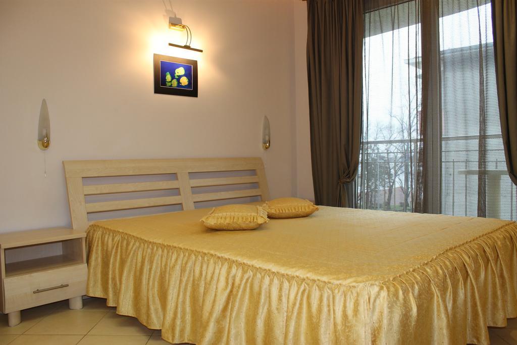 Stela Guest House Tsarevo Ruang foto