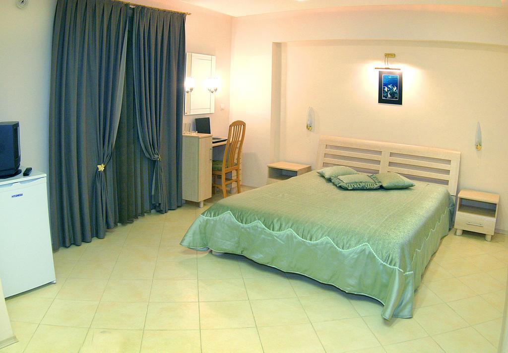 Stela Guest House Tsarevo Ruang foto