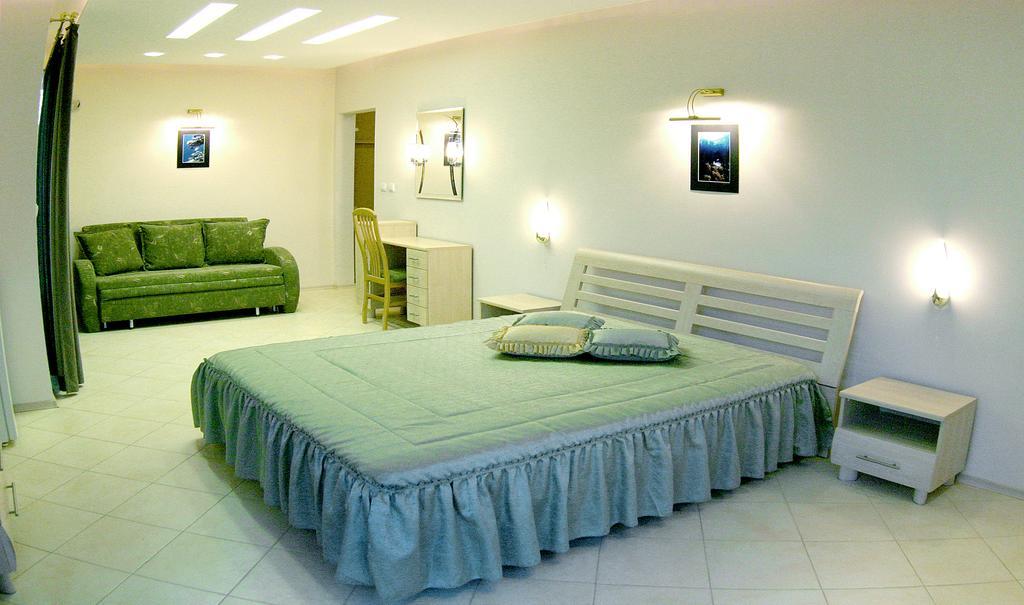 Stela Guest House Tsarevo Ruang foto